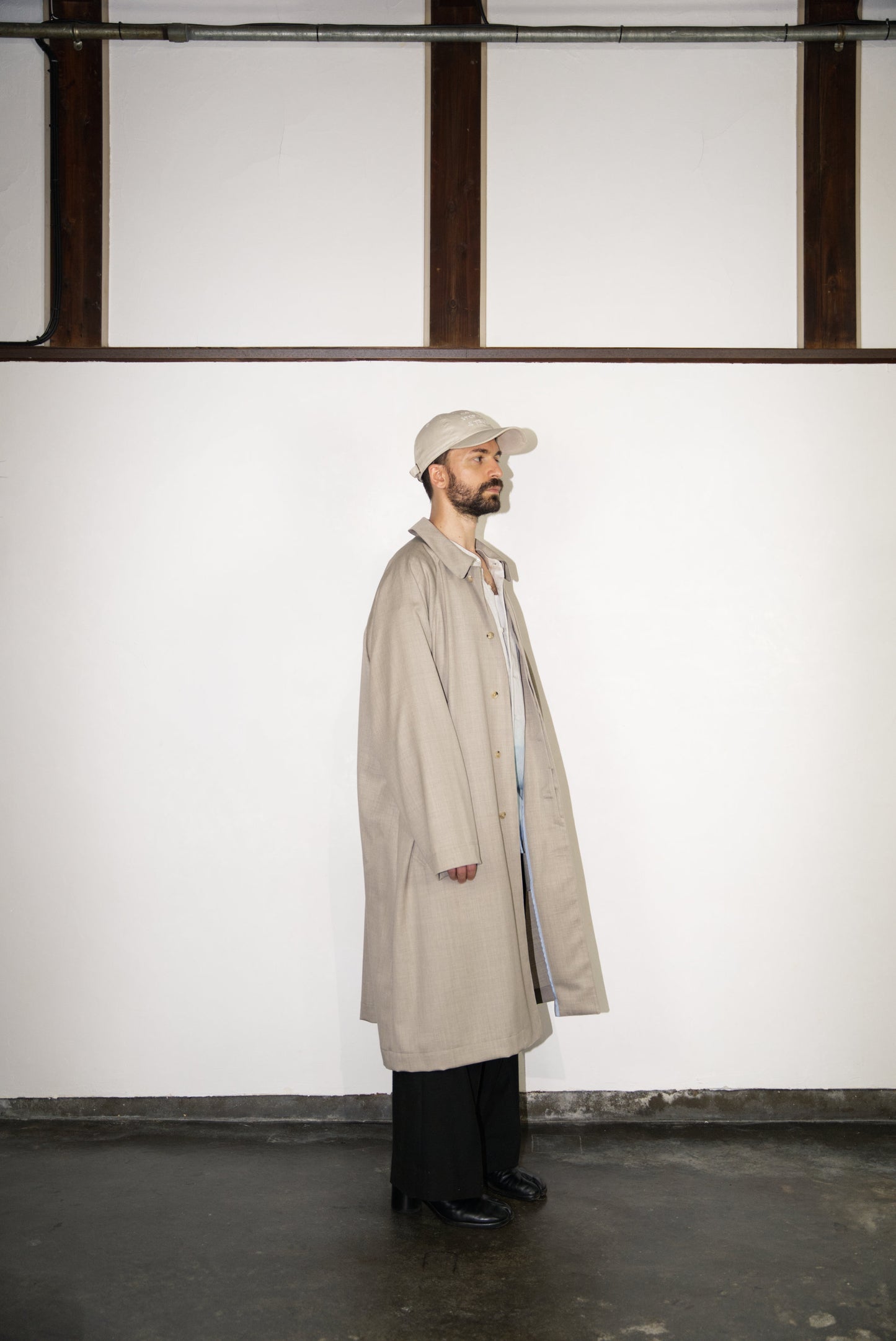 écru Bal Collar Coat in Wool from the side