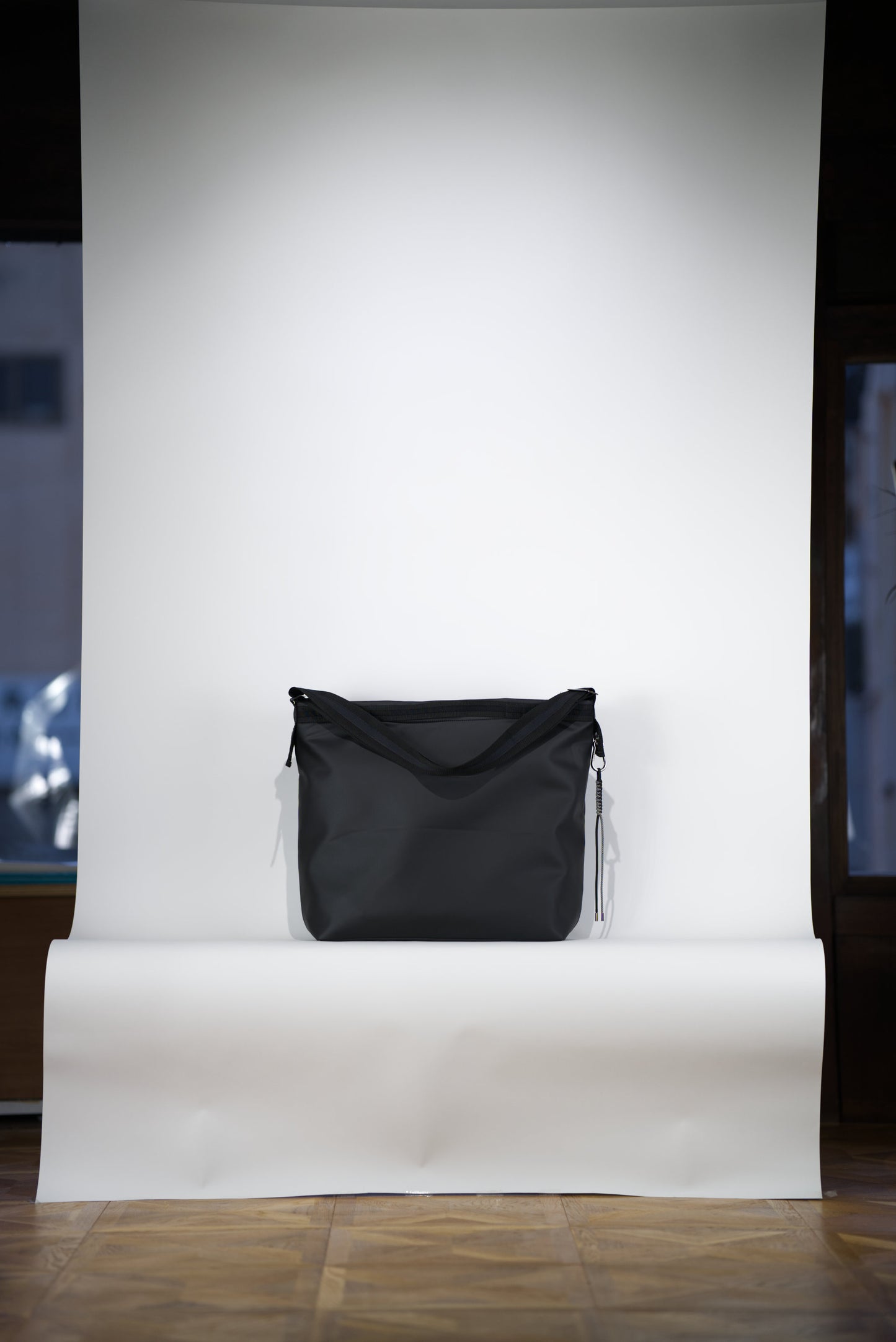 Large Helmet Bag in Cactus Leather in black
