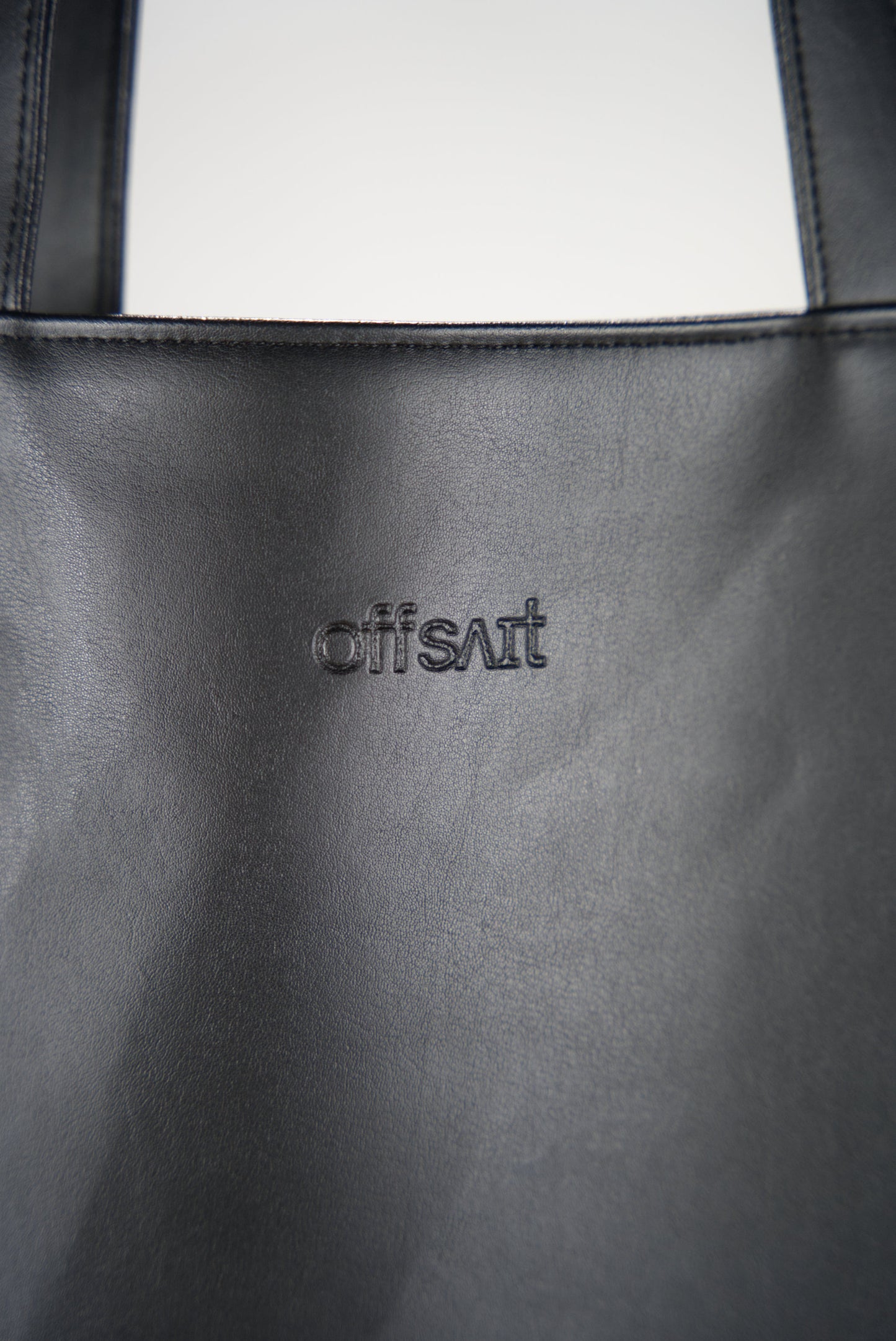 VOID Tote Bag in Cactus Leather with the offsait logo