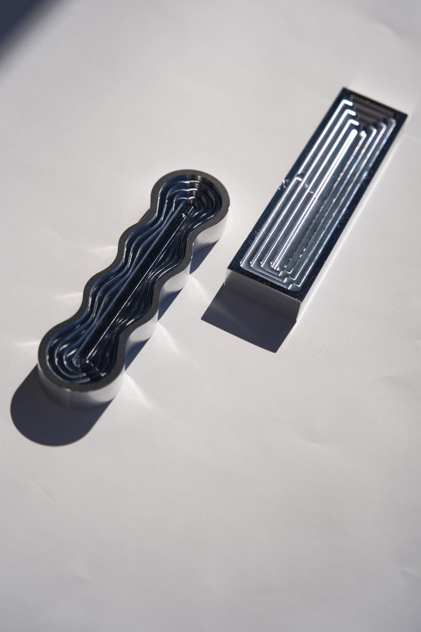 Metal Incense Holder - wave